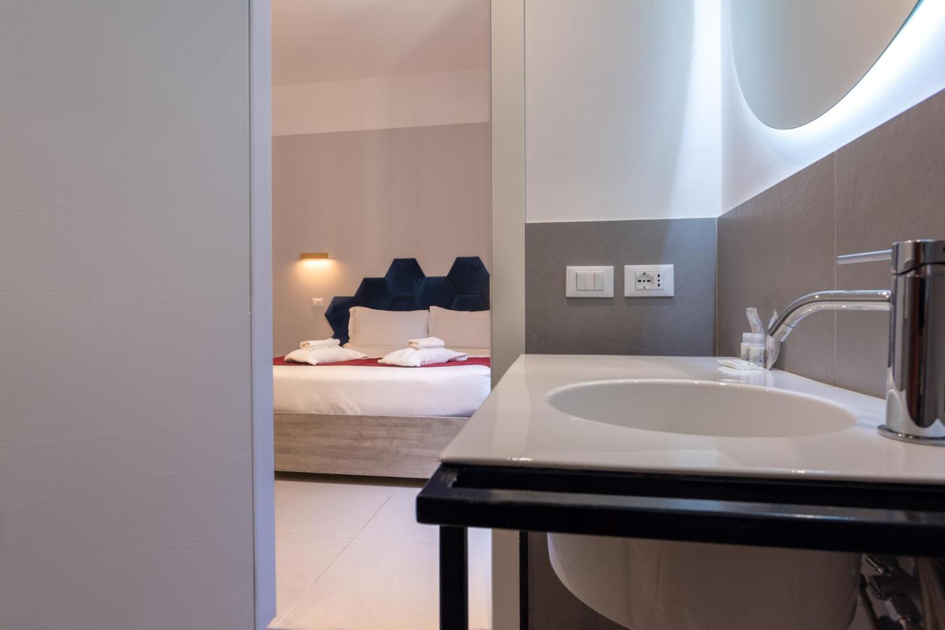 Carrara 24 Hotel Rome Exterior photo